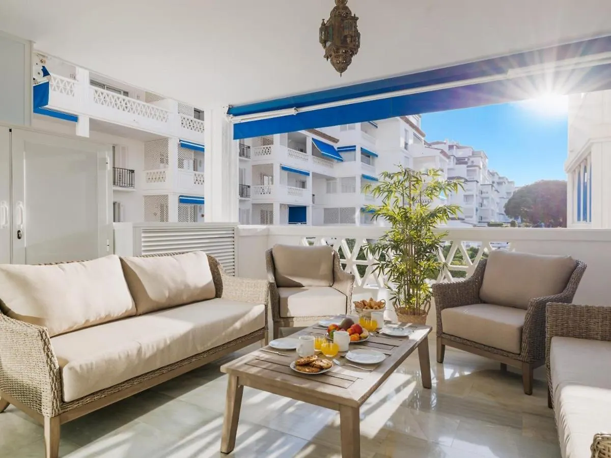 3 Dormitorios En Playas Del Duque Ref C 111 Marbella Apartment